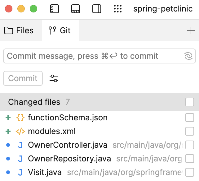 Git tab with a list of changed files and a window to write the commit message