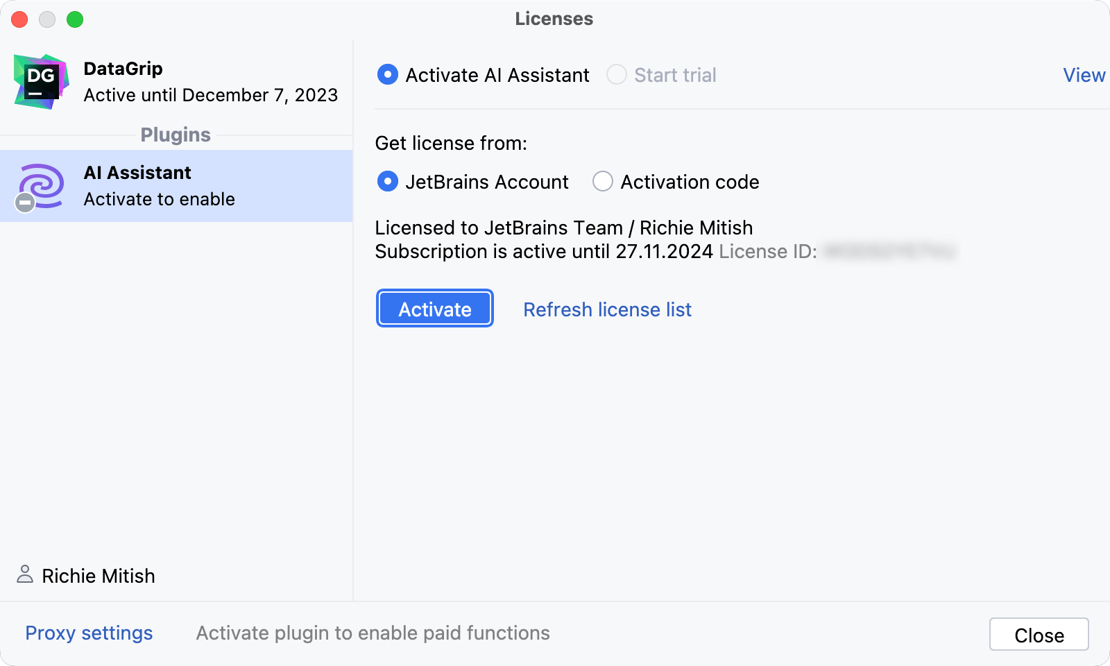 Licenses dialog with AI Assistant activation option