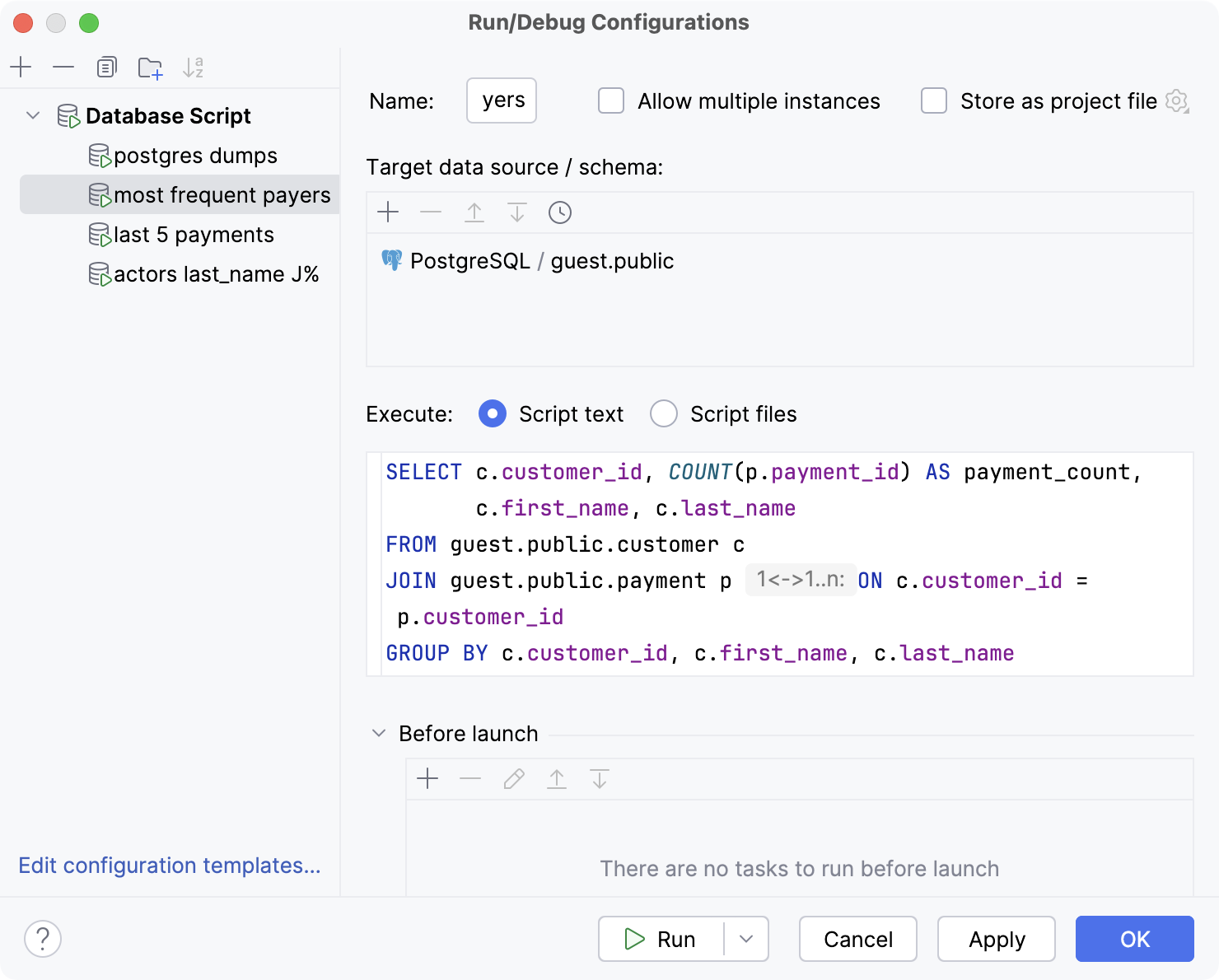 Storing a query in a run configuration