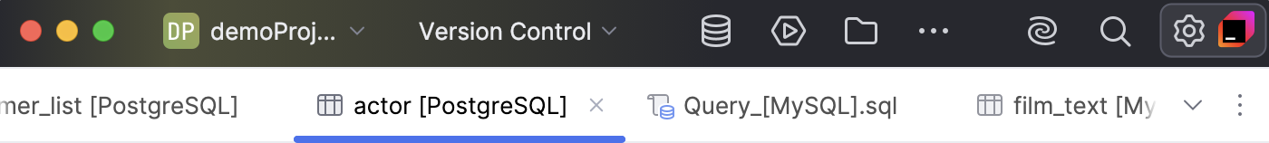 Scroll tabs