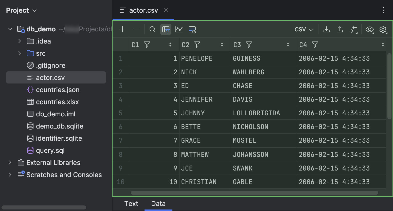 以表格形式编辑 DSV 文件 | PyCharm 文档