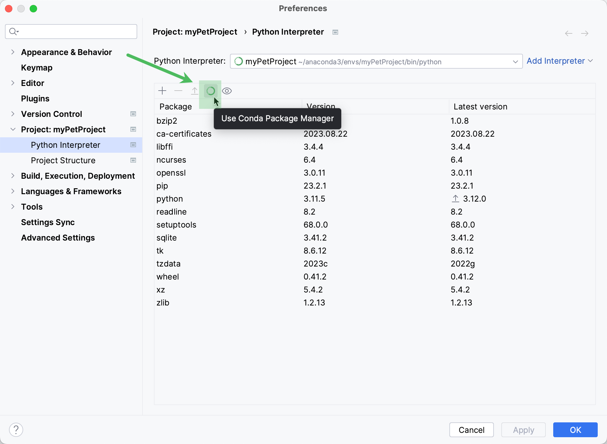 Using the Conda package manager Using the Conda package manager