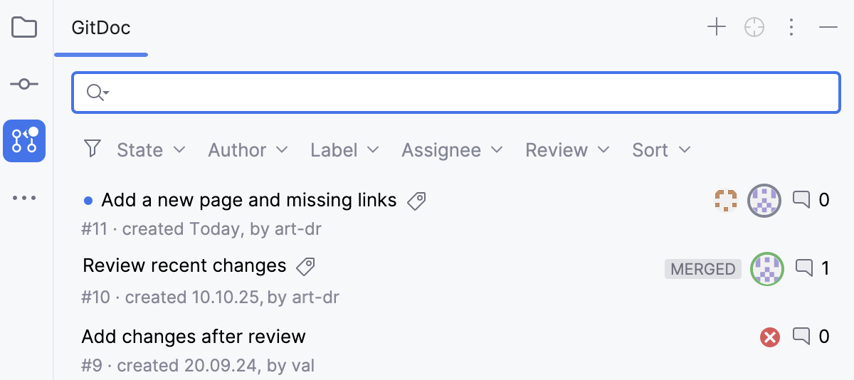A blue dot on the pull requests tool window icon